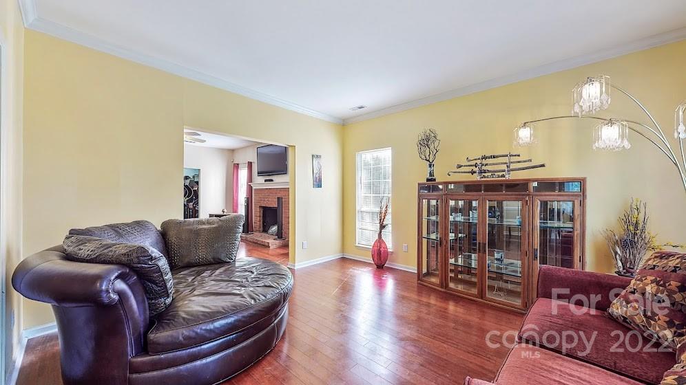 1522 Running Brook Road Charlotte, NC 28214 - Photo 8 of 33 Gallery Image 8