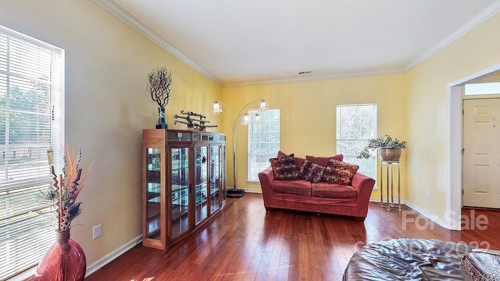 1522 Running Brook Road Charlotte, NC 28214 - Photo 9 of 33 Gallery Image 9