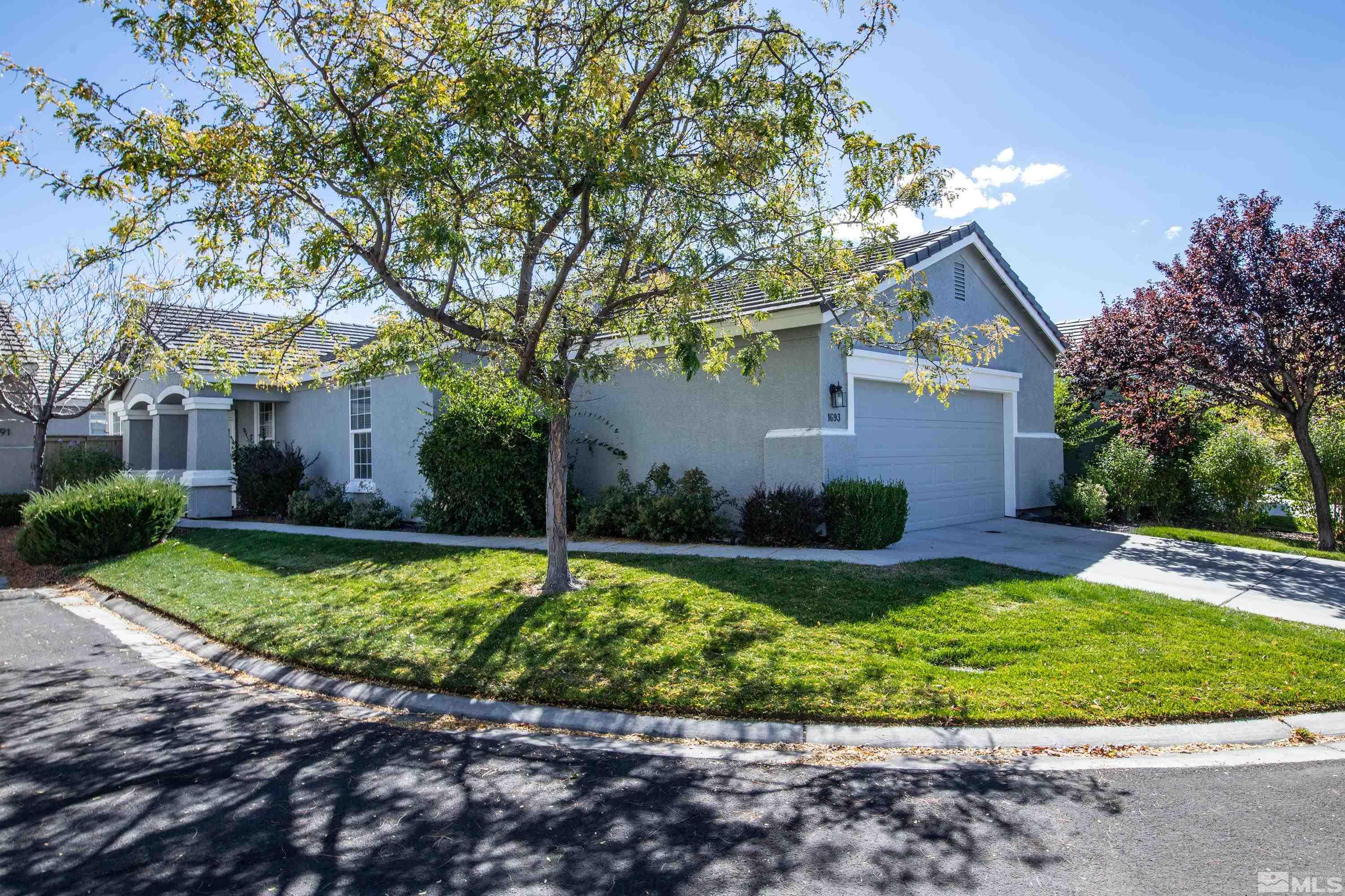 1693 Iron Mountain Drive Reno, NV 89521 - Photo 2 of 36 Photo 2