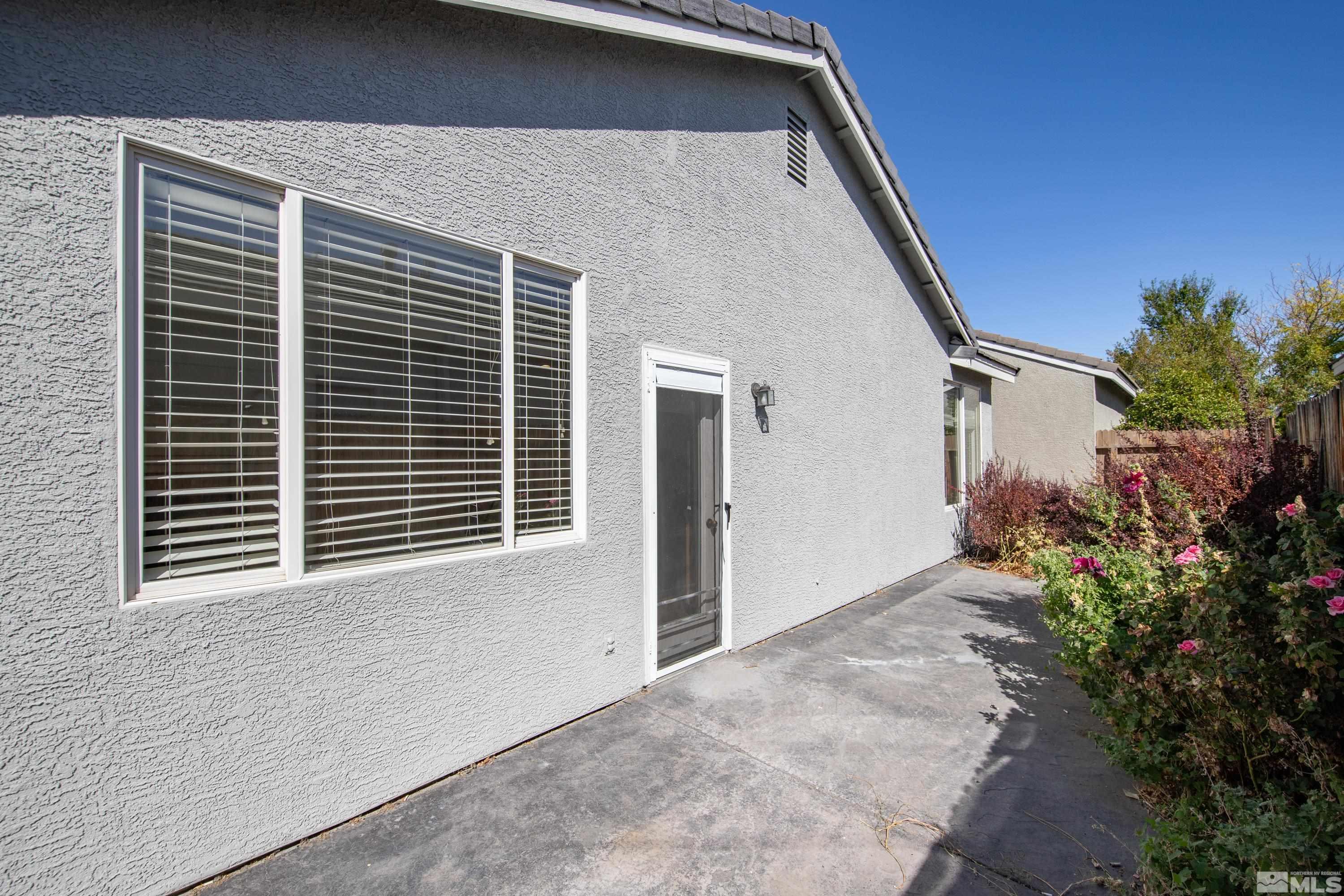 1693 Iron Mountain Drive Reno, NV 89521 - Photo 25 of 36 Photo 26
