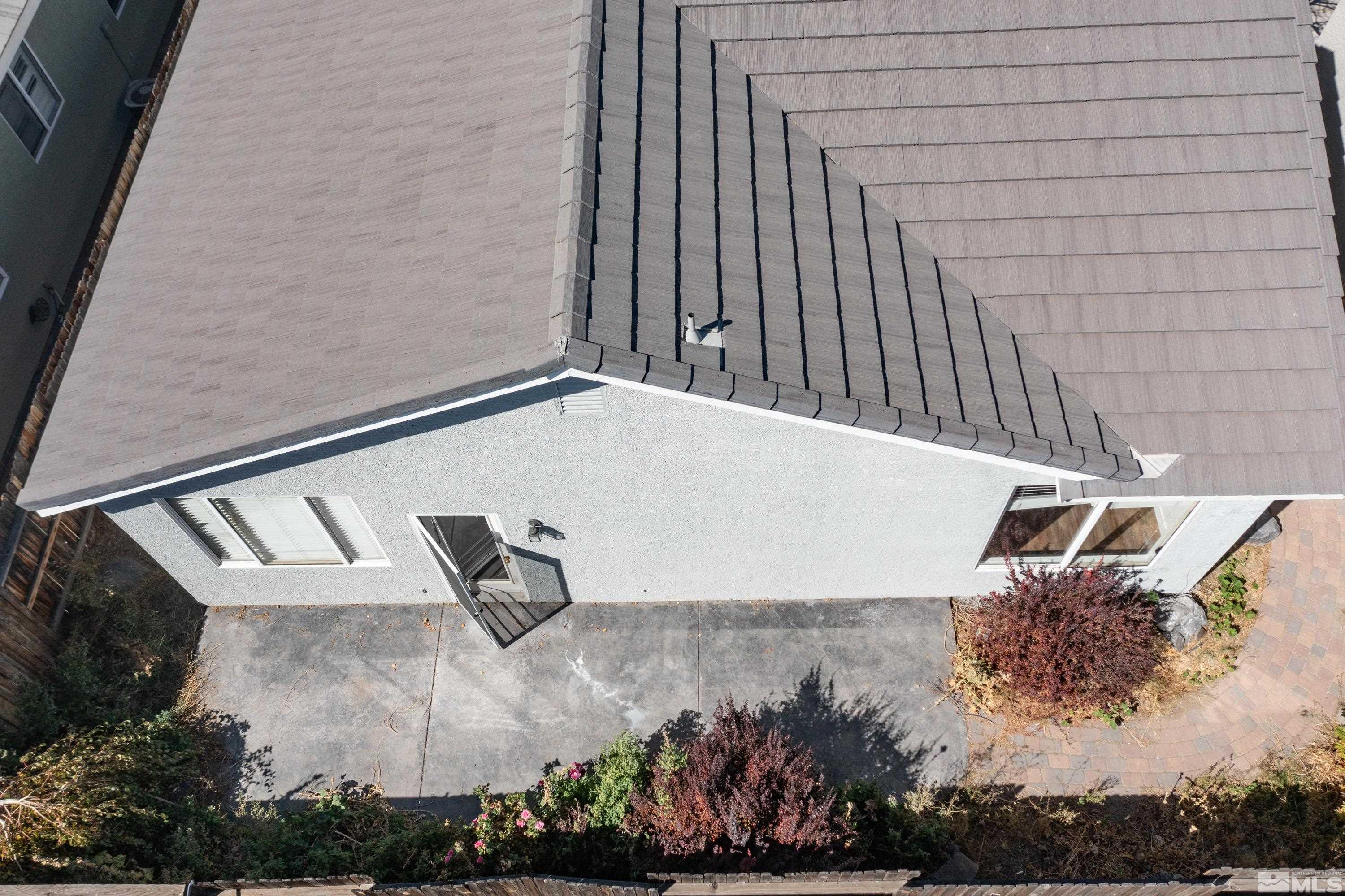 1693 Iron Mountain Drive Reno, NV 89521 - Photo 27 of 36 Photo 28