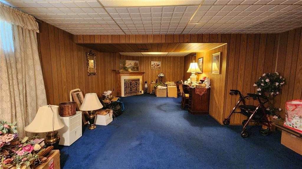 262 Vista Drive Apollo, PA 15613 - Photo 20 of 25 a view of a room with gym equipment