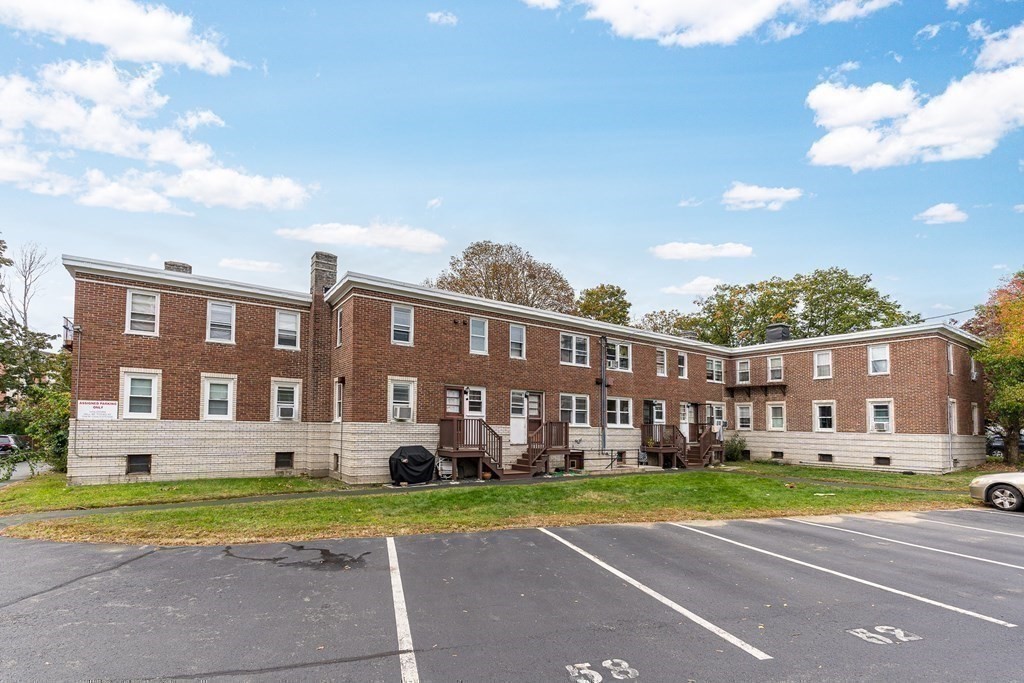 28 Newman Road, Unit 28 Malden, MA 02148 - Photo 31 of 32 Gallery Image 31