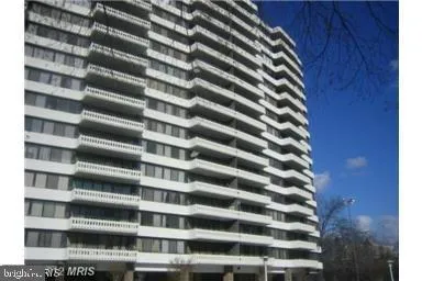 $1,950 | 6301 Stevenson Avenue, Unit 303, Alexandria, VA 22304