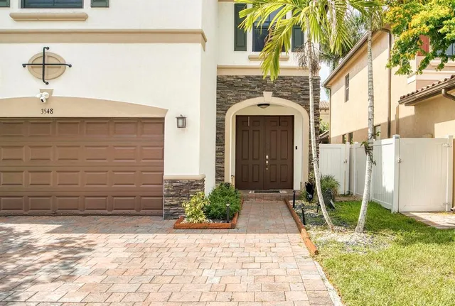 $4,500 | 3548 West 88th Street, Unit 3548, Hialeah, FL 33018