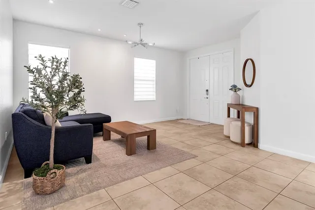 $4,500 | 3548 West 88th Street, Unit 3548, Hialeah, FL 33018