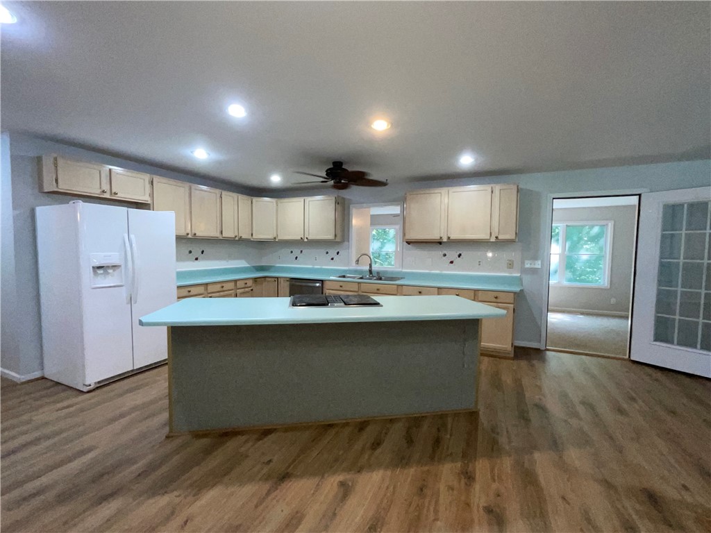 300 Playground Road Walhalla, SC 29691 - Photo 7 of 36