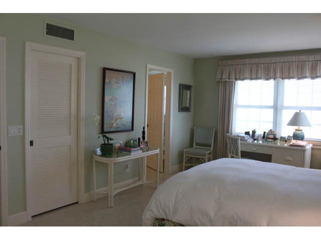 1150 Reef Road, Unit B27 Vero Beach, FL 32963 - Photo 14 of 25 Gallery Image 14
