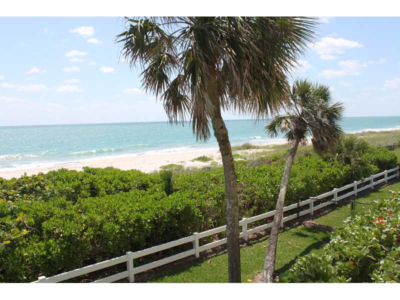 1150 Reef Road, Unit B27 Vero Beach, FL 32963 - Photo 3 of 25 Gallery Image 3