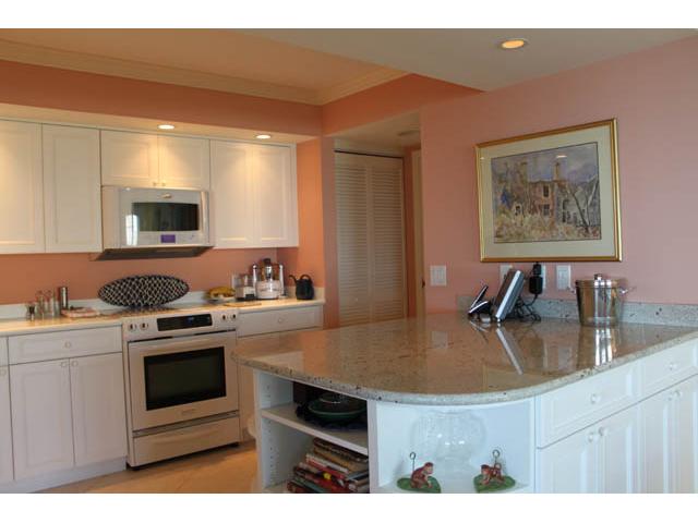 1150 Reef Road, Unit B27 Vero Beach, FL 32963 - Photo 4 of 25 Gallery Image 4