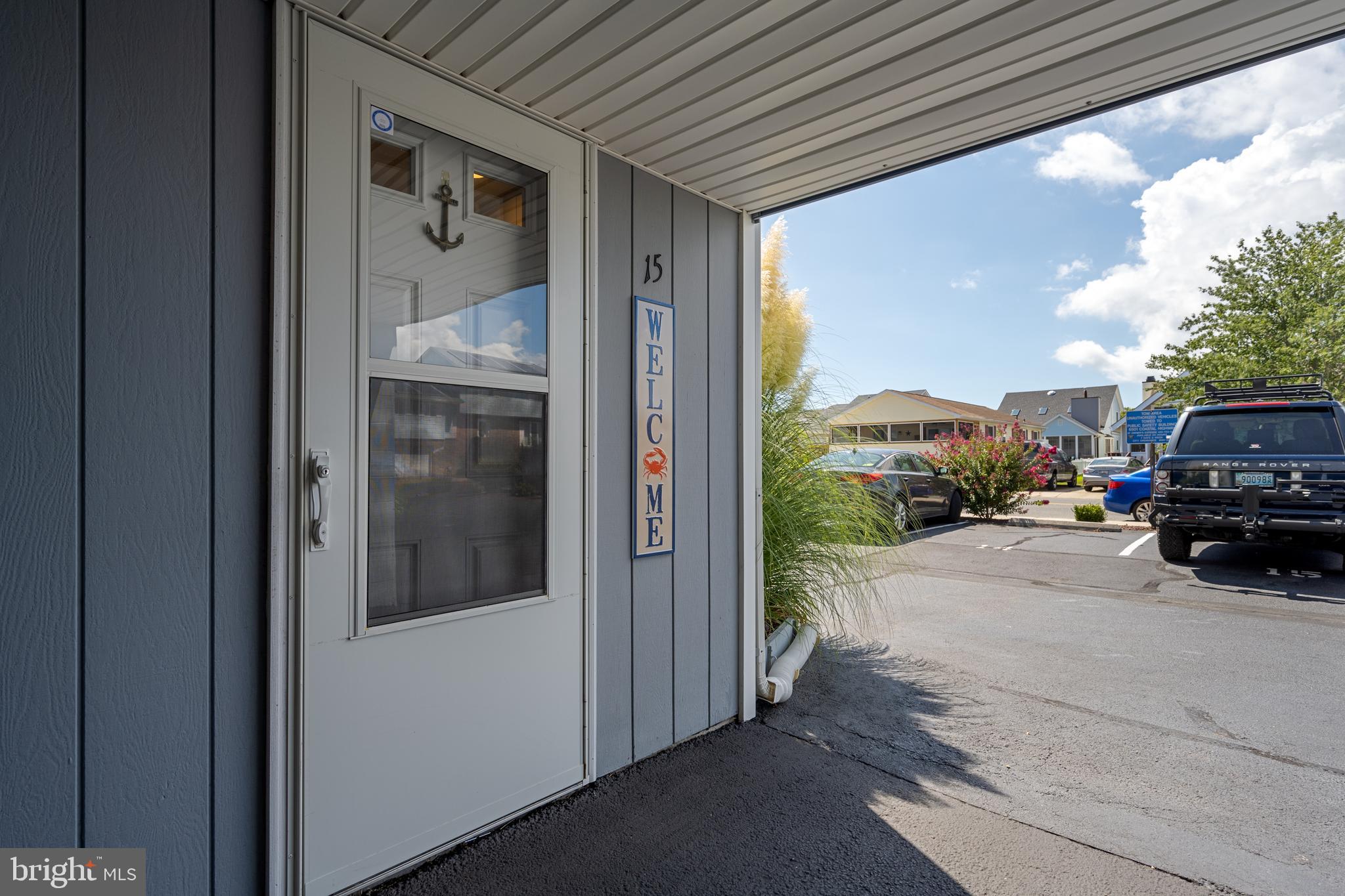 722 Anchor Chain Road, Unit 15B Ocean City, MD 21842 - Photo 23 of 26 Condo entry
