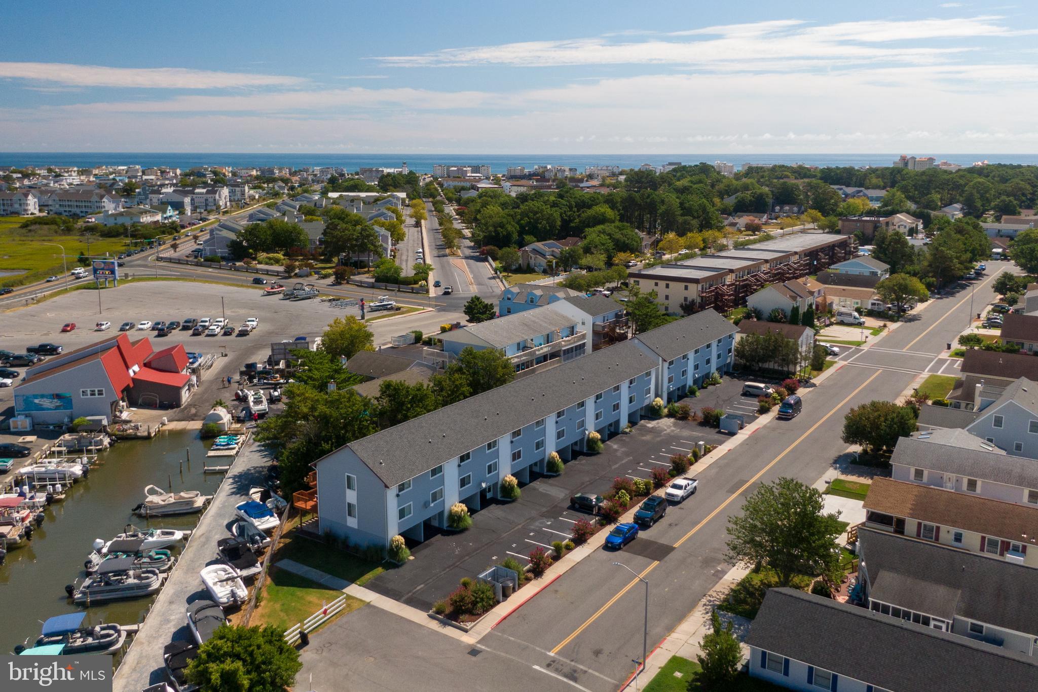 722 Anchor Chain Road, Unit 15B Ocean City, MD 21842 - Photo 5 of 26 Gallery Image 5