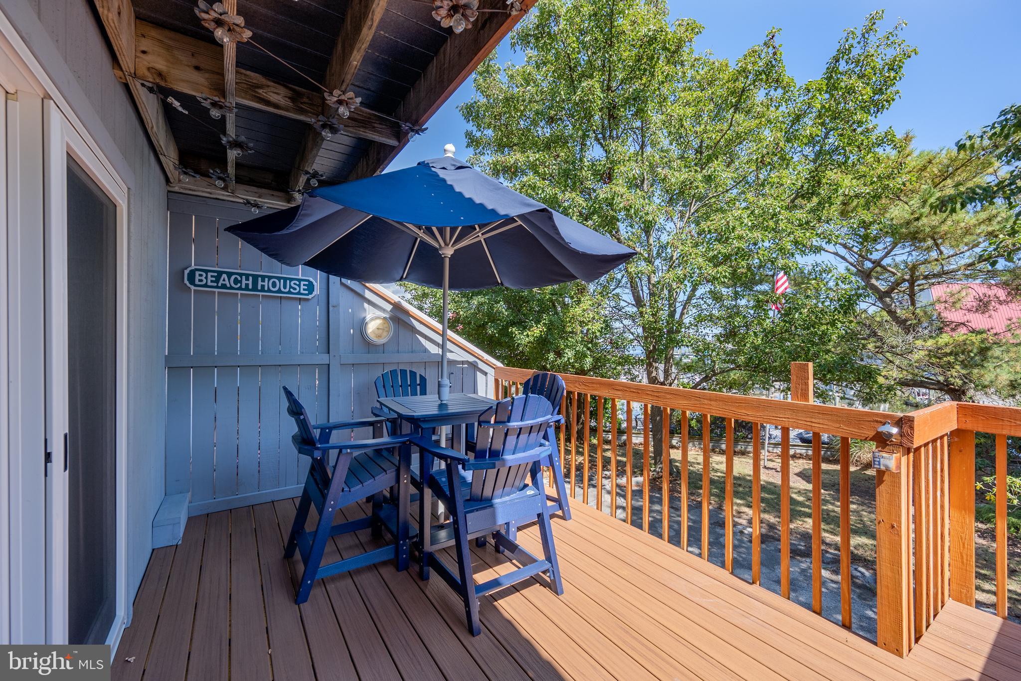722 Anchor Chain Road, Unit 15B Ocean City, MD 21842 - Photo 6 of 26 Balcony off Living Room area