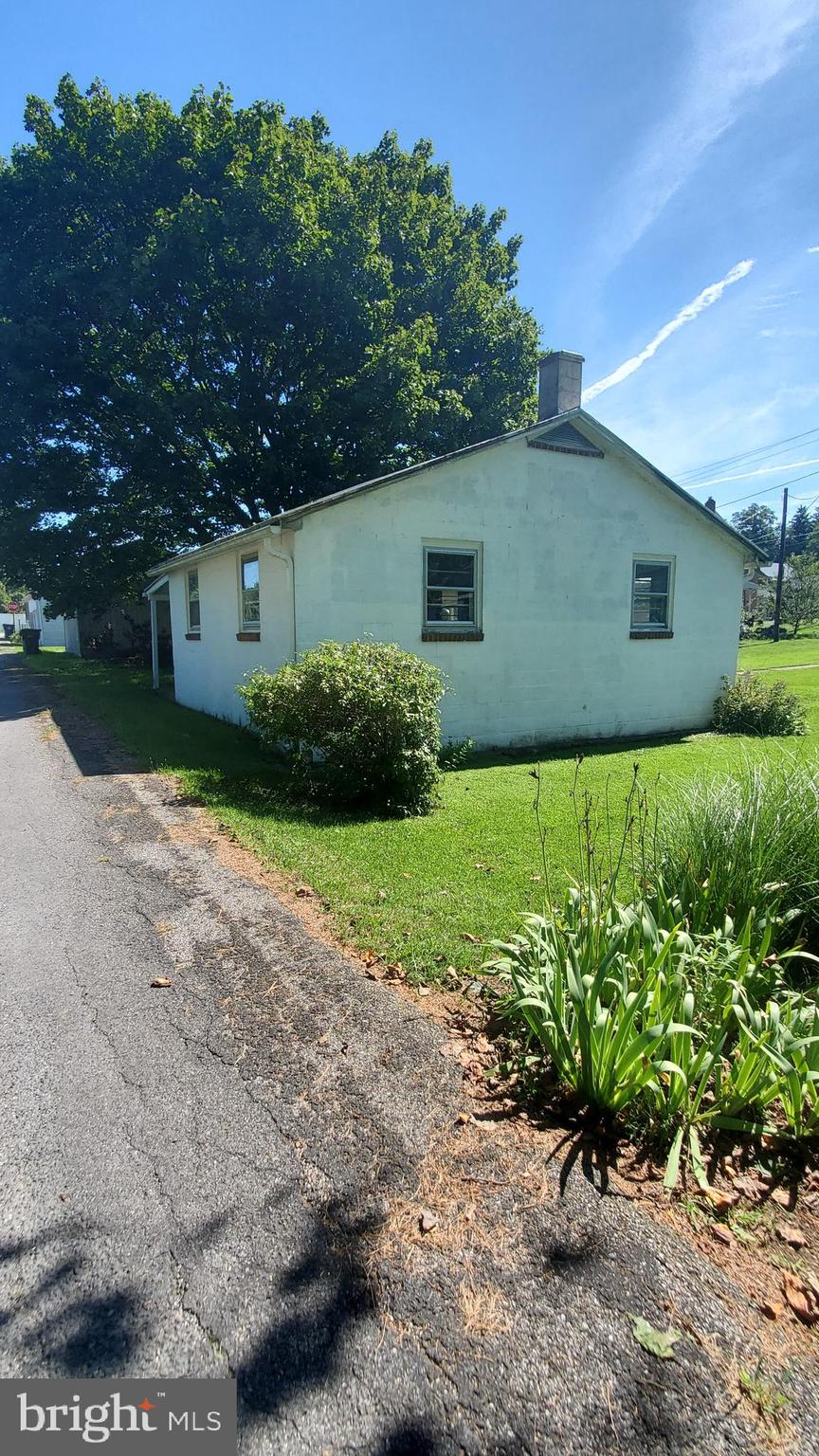 1857 Walnut Bottom Road Newville, PA 17241 - Photo 8 of 23 Detached large block building