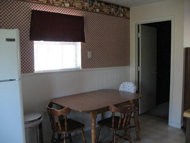 1938 Log Lick Road Winchester, KY 40391 - Photo 5 of 27 Eat-in kitchen