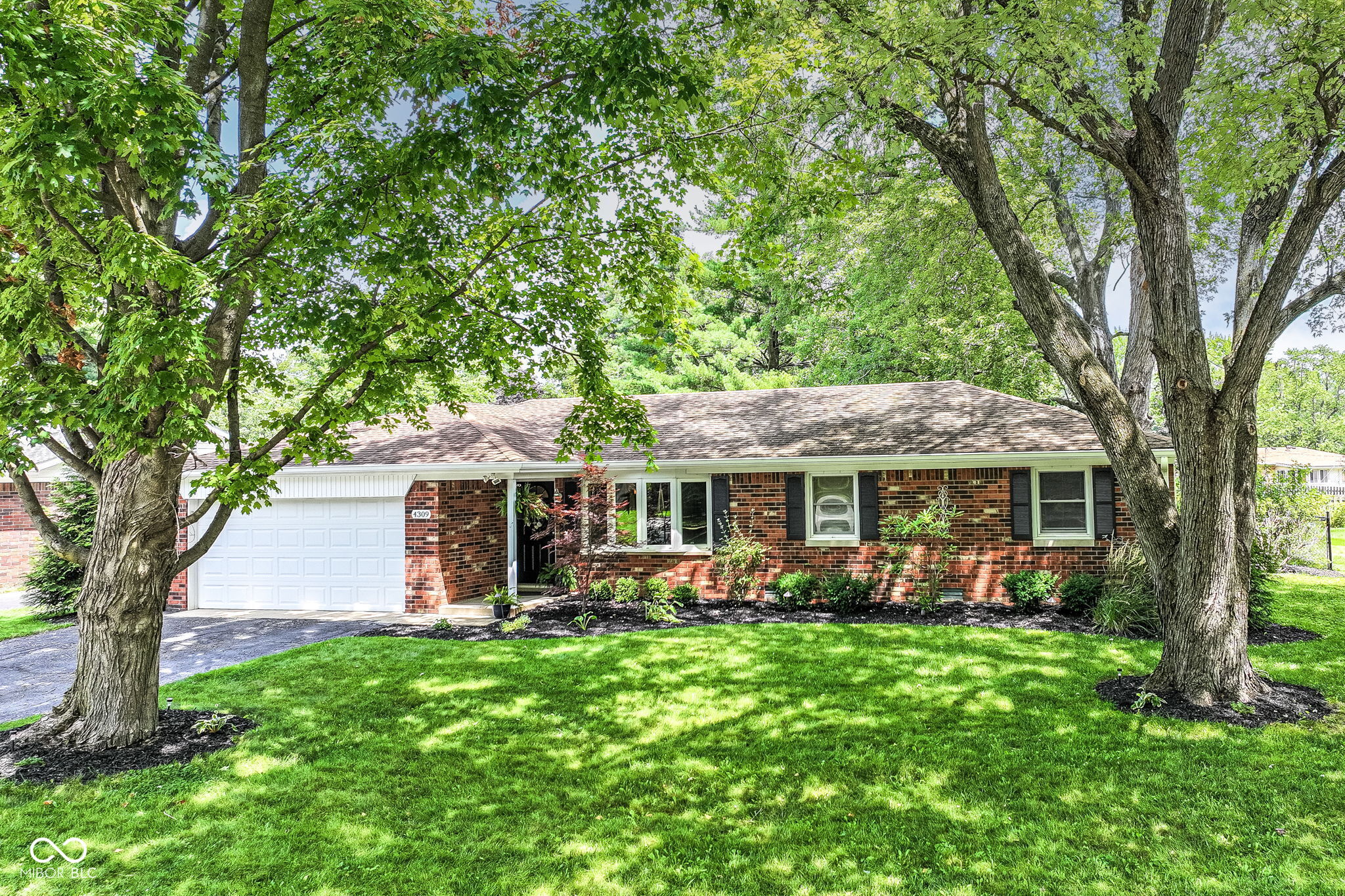 4309 Clifford Road Brownsburg, IN 46112 - Photo 8 of 29 Gallery Image 8