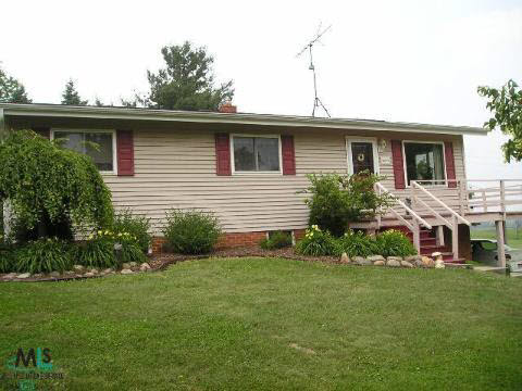 6635 Hough Road Almont, MI 48003 - Photo 1 of 7 680085.JPG