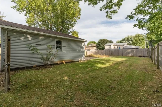 $2,000 | 380 Brainard Street, Watertown, NY 13601