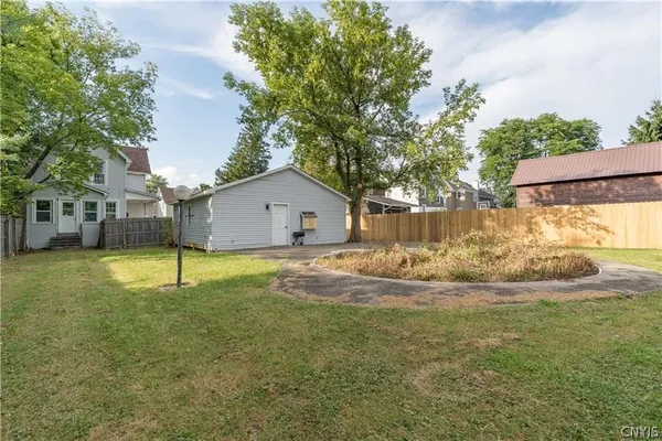 $2,000 | 380 Brainard Street, Watertown, NY 13601