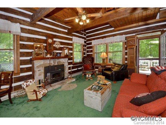1003 Old Country Road Waynesville, NC 28786 - Photo 5 of 15 Gallery Image 5