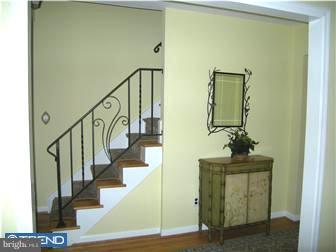 137 Hamilton Road Marlton, NJ 08053 - Photo 9 of 11 Foyer