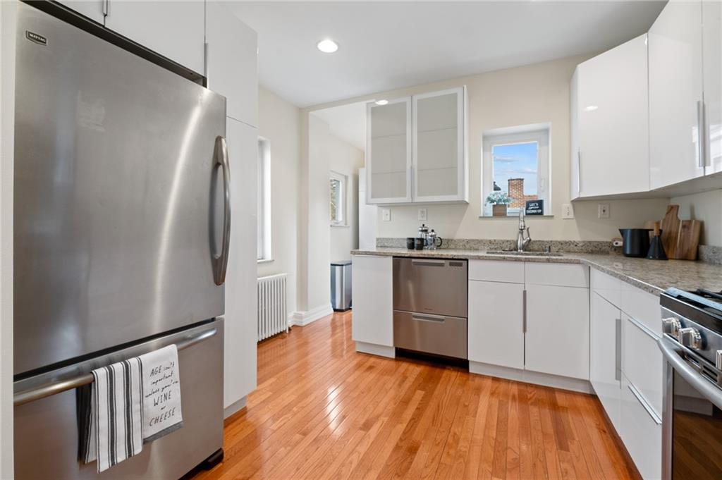 6557 Darlington Road Pittsburgh, PA 15217 - Photo 14 of 28 Kitchen