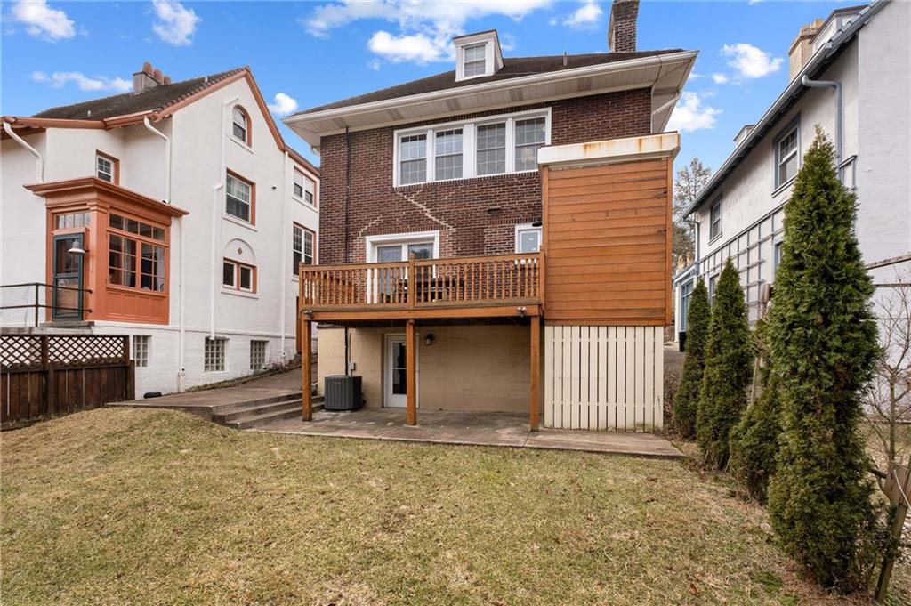 6557 Darlington Road Pittsburgh, PA 15217 - Photo 28 of 28 Back of house