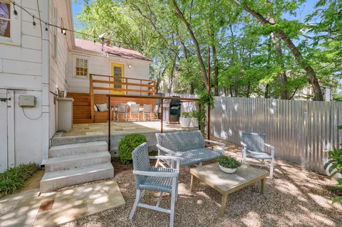 $925,000 | 2003 Kenwood Avenue, Austin, TX 78704