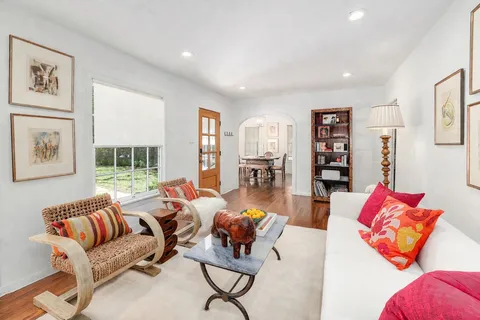 $925,000 | 2003 Kenwood Avenue, Austin, TX 78704
