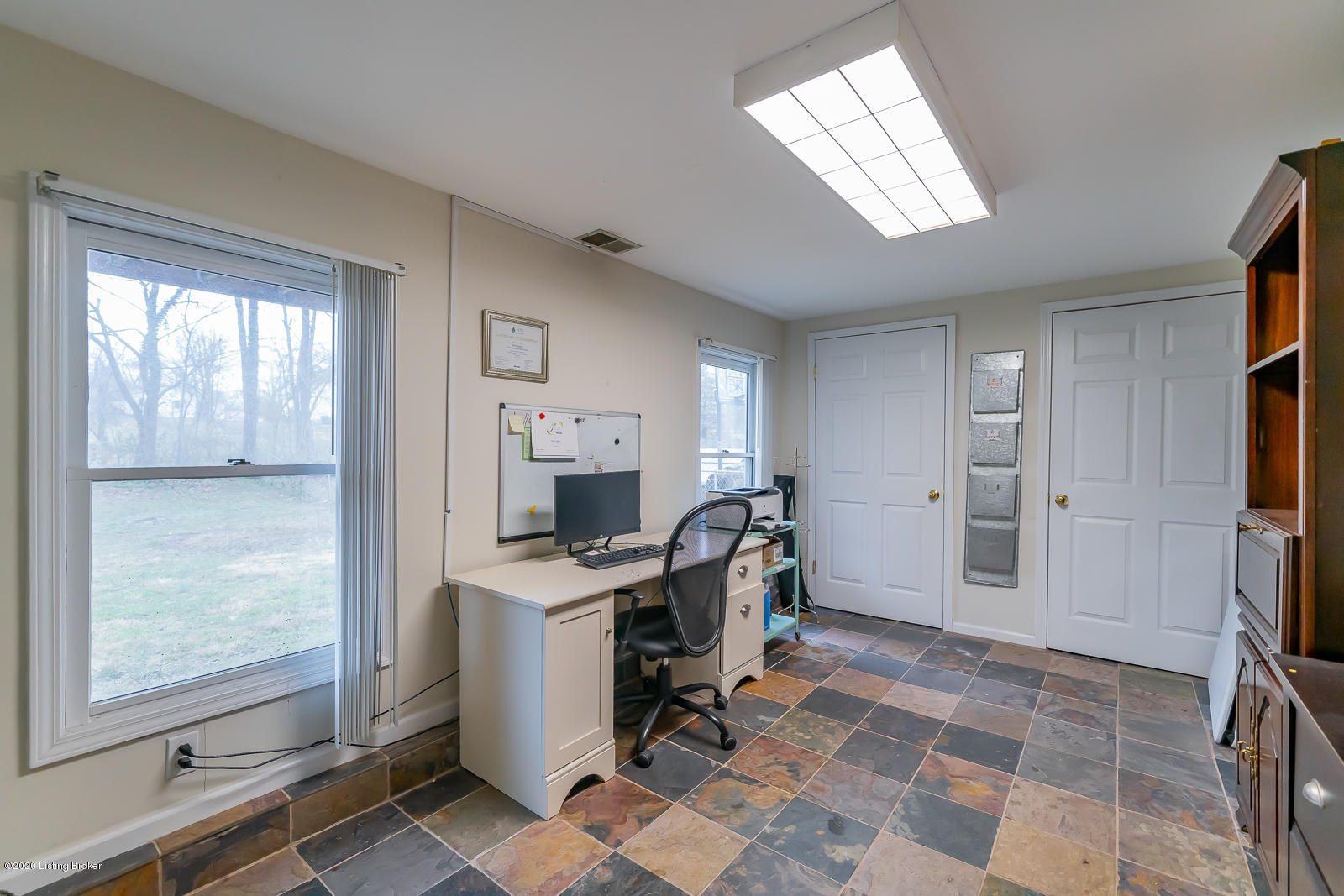 3608 Dell Road Jeffersontown, KY 40299 - Photo 38 of 42 37