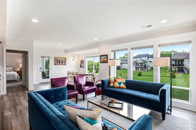 $895,000 | 130 Northwest Ambersham Drive, Lee's Summit, MO 64081