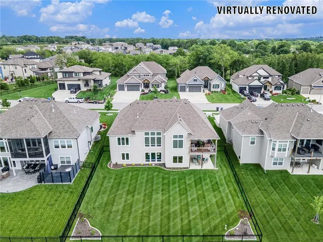 $890,000 | 130 Northwest Ambersham Drive, Lee's Summit, MO 64081