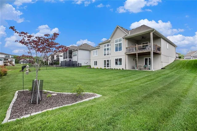 $895,000 | 130 Northwest Ambersham Drive, Lee's Summit, MO 64081