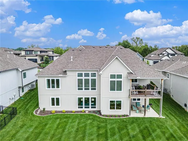 $895,000 | 130 Northwest Ambersham Drive, Lee's Summit, MO 64081