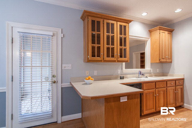 636 Southern Way Daphne, AL 36527 - Photo 12 of 34 Kitchen