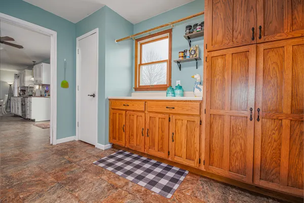 $324,000 | 4786 Keller Road, Iuka, IL 62849