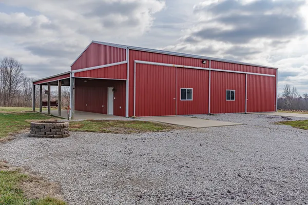 $324,000 | 4786 Keller Road, Iuka, IL 62849