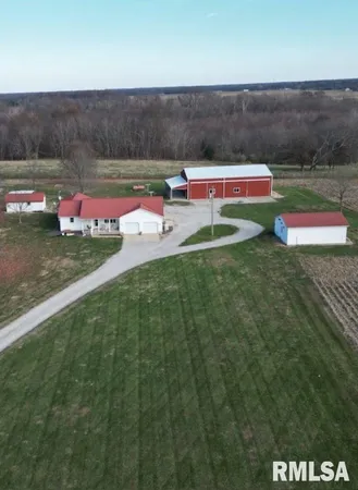 $324,000 | 4786 Keller Road, Iuka, IL 62849