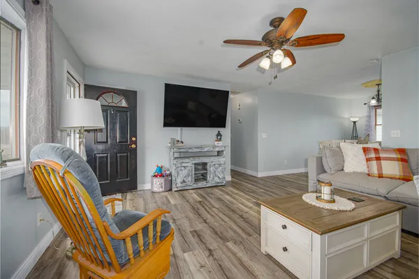 $324,000 | 4786 Keller Road, Iuka, IL 62849