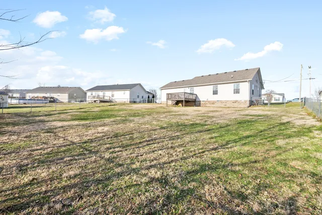 $1,800 | 711 Shetland Drive, Oak Grove, KY 42262