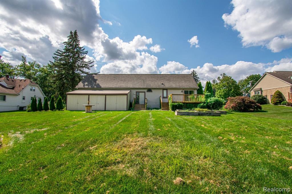 2835 Norton Lawn Street Rochester Hills, MI 48307 - Photo 34 of 38