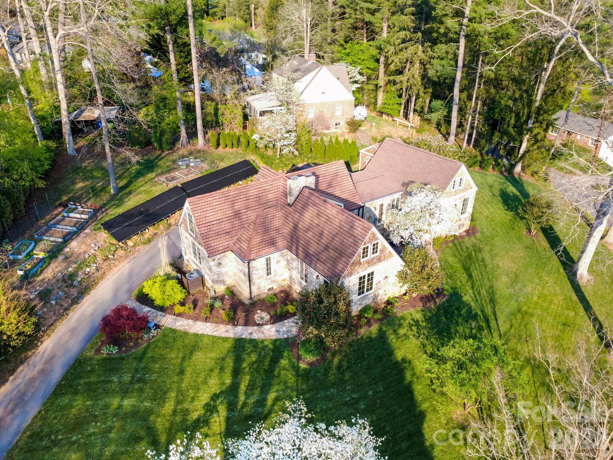 84 Arthur Road Asheville, NC 28806 - Photo 3 of 48