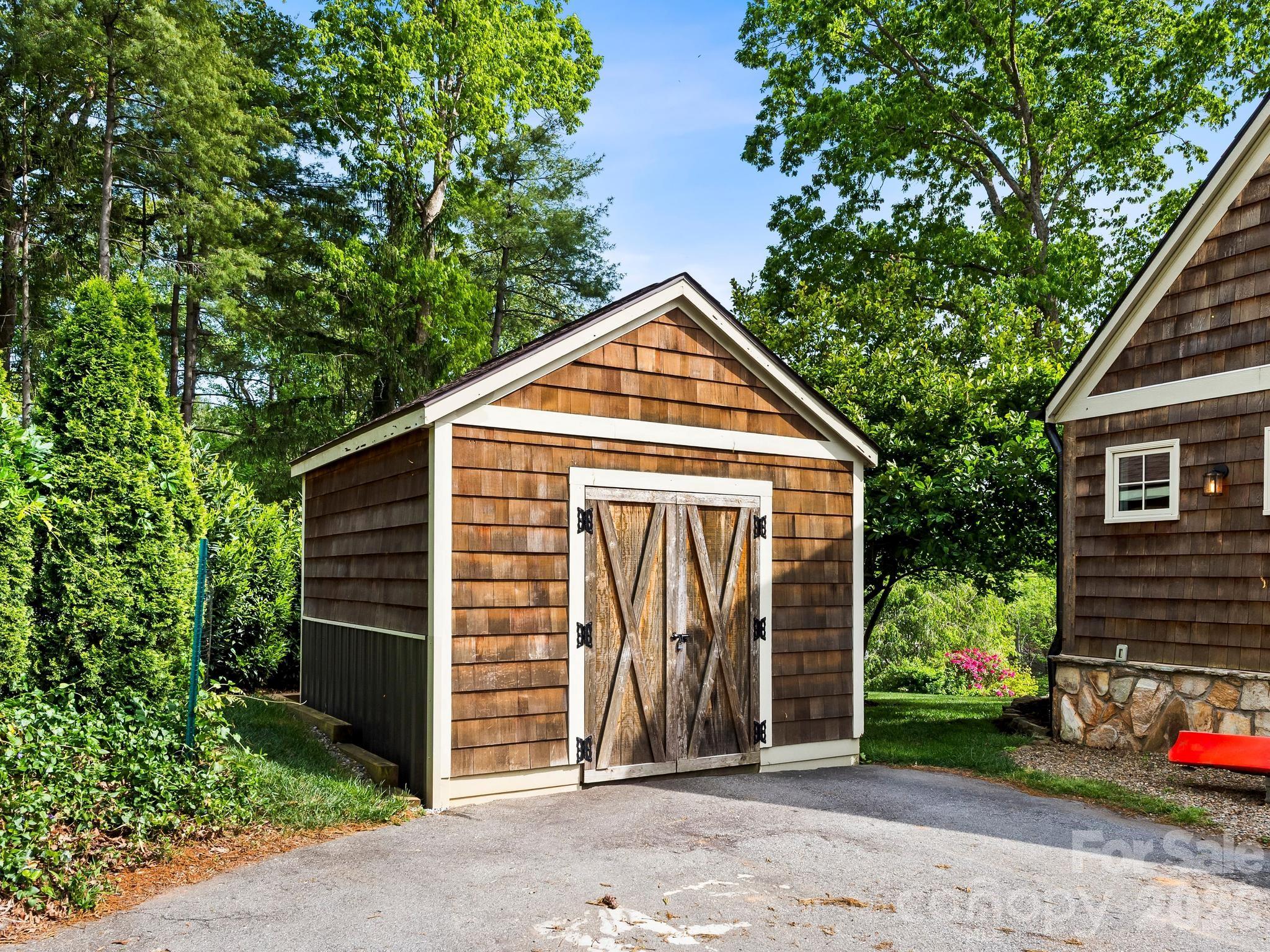 84 Arthur Road Asheville, NC 28806 - Photo 38 of 48