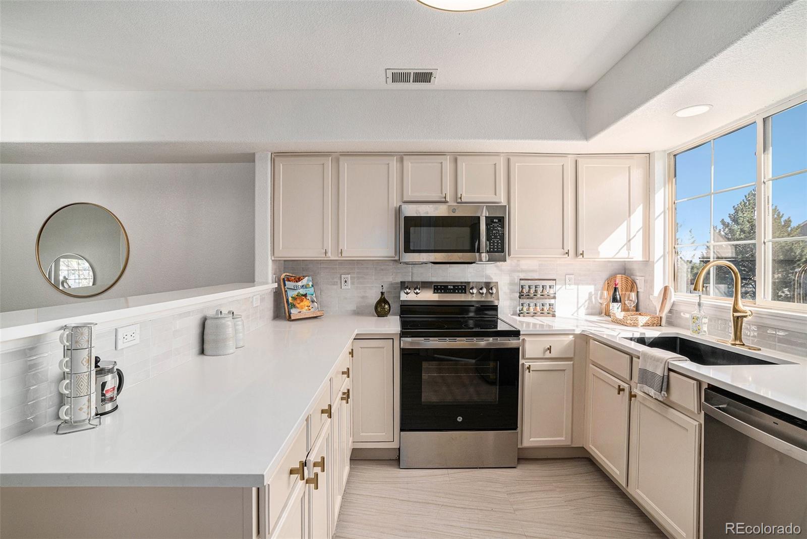 8199 Welby Road, Unit 3004 Denver, CO 80229 - Photo 8 of 35 Gallery Image 8