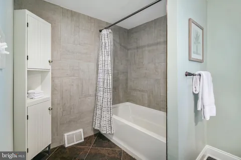 $489,000 | 1443 East Oxford Street, Philadelphia, PA 19125