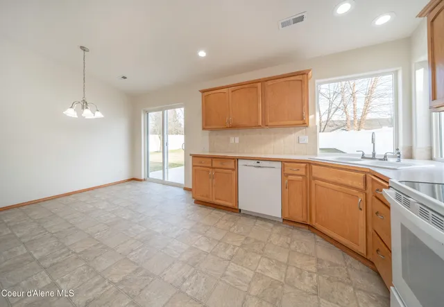 $475,000 | 3129 West Versailles Drive, Coeur D'Alene, ID 83815