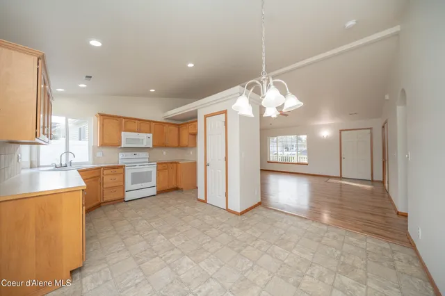 $475,000 | 3129 West Versailles Drive, Coeur D'Alene, ID 83815