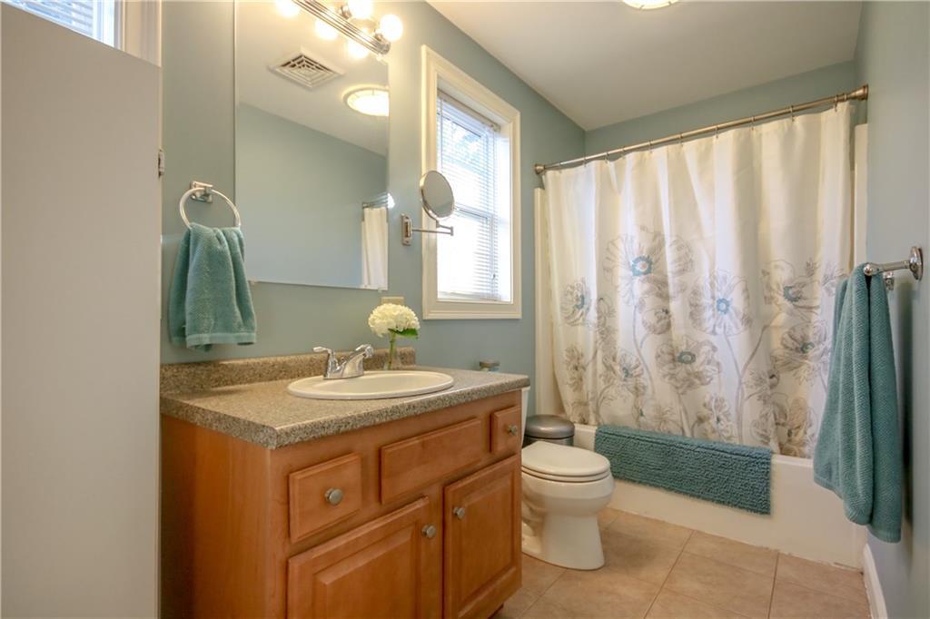 14 Longfellow Street, Unit 3 Westbrook, ME 04092 - Photo 18 of 35 Photo