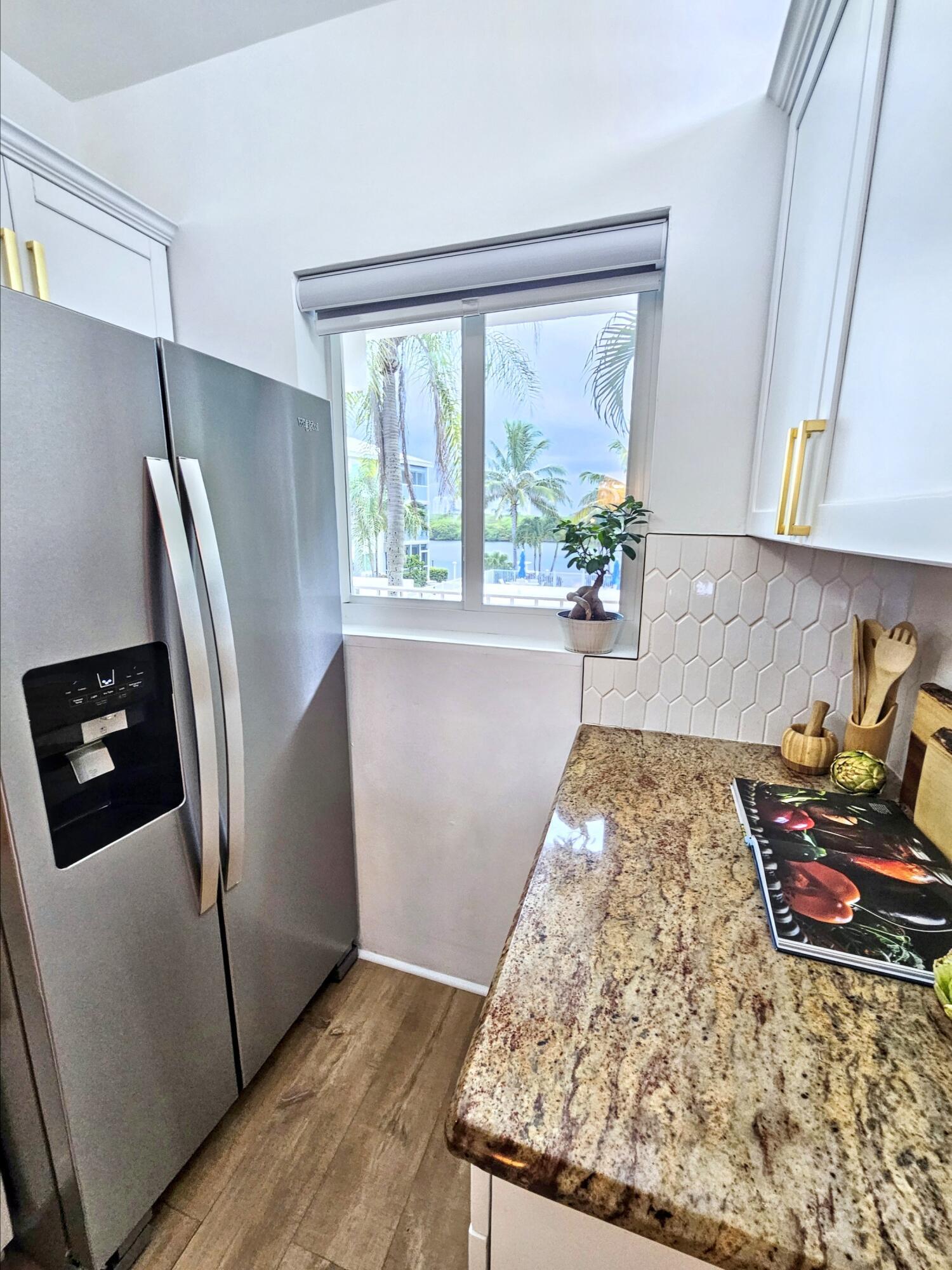 6530 North Ocean Boulevard, Unit 2050 Ocean Ridge, FL 33435 - Photo 8 of 47 20250806075449805172000000-o