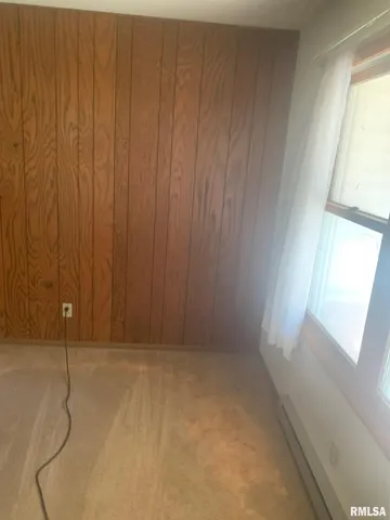 $329,000 | 2538 Loami Road, Jacksonville, IL 62650